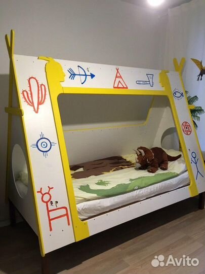 Детская кроватка-домик в индейском стиле