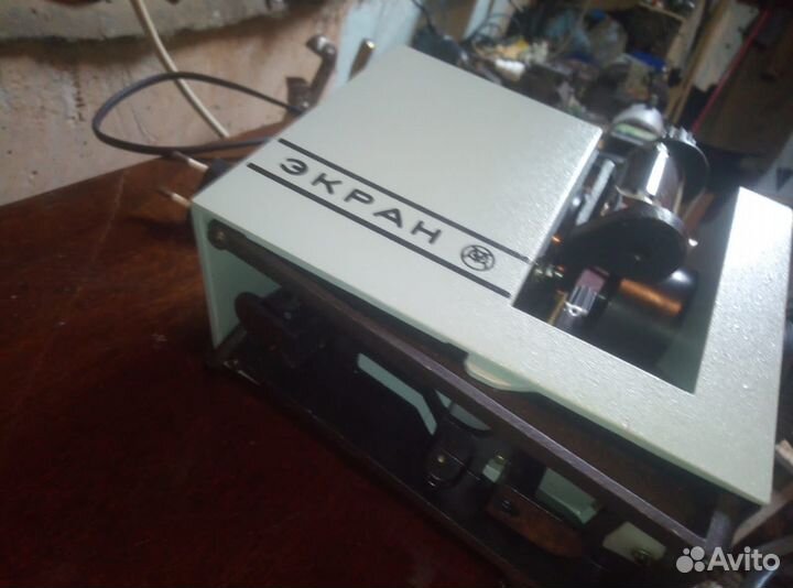 Диапроектор Экран и пленки