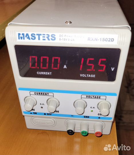 Лабораторный блок питания 15В - 2А (линейный)