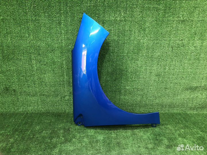 Крыло переднее правое Peugeot 308