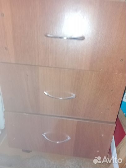 Компьютерный стол