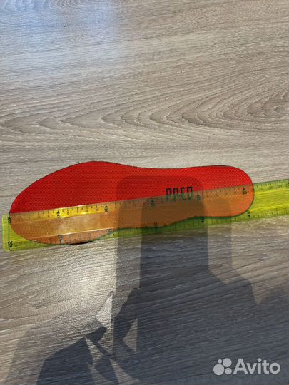 Футбольные бутсы 8 US