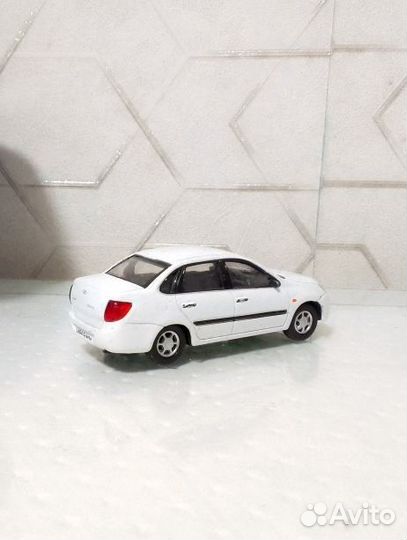 Моделька LADA granta