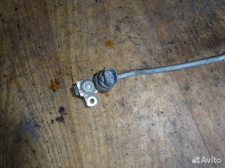 Трубка кондиционера Mitsubishi RVR (N1,N2) 1991-1