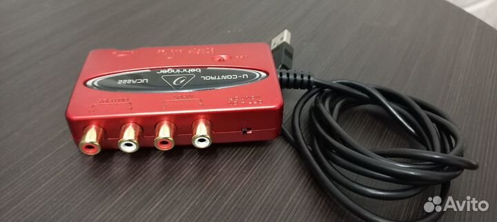 Внешняя звуковая карта Behringer U-Control UCA222