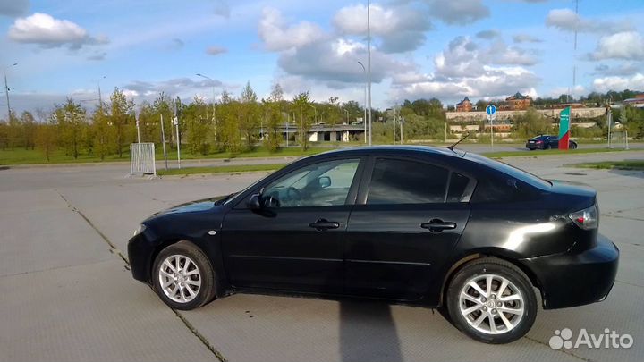 Mazda 3 1.6 МТ, 2008, 300 500 км