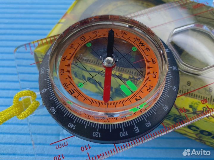 Компас жидкостный 3в1 + линейка +лупа