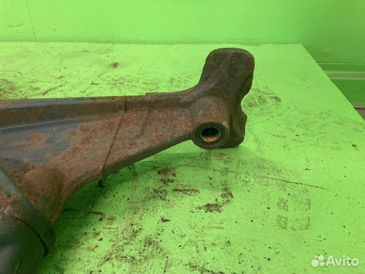 Кронштейн пневмоподушки DAF XF105