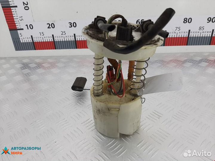 Насос топливный Ford Fiesta 5 2004 1491778