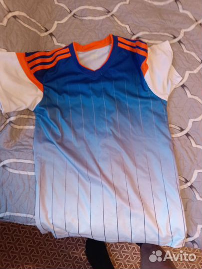 Кофты и футболки