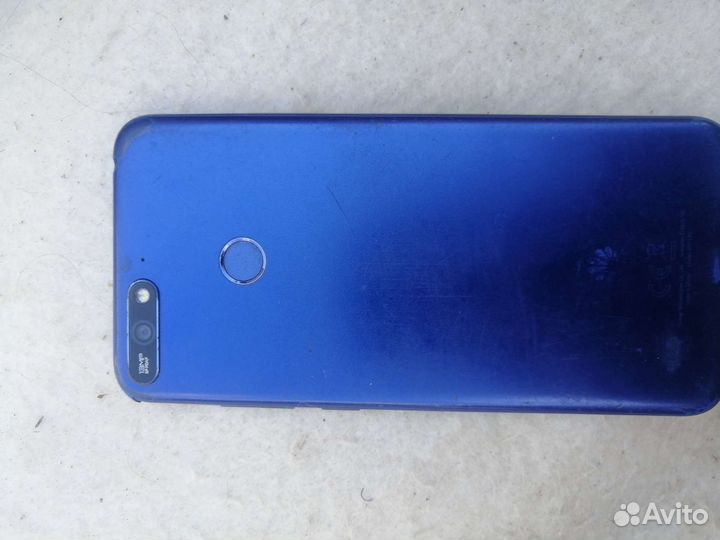 Телефон Huawei y6 prime 2018