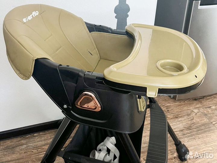 Стул для кормления