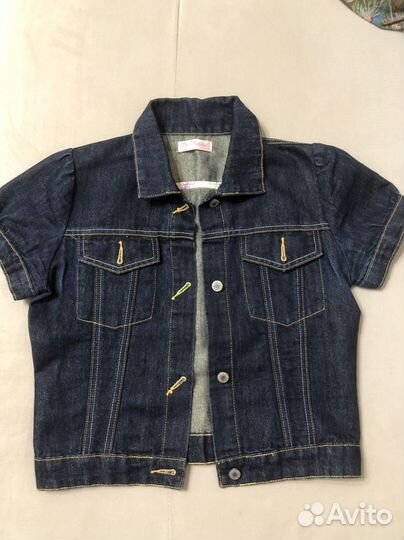 Джинсовая куртка