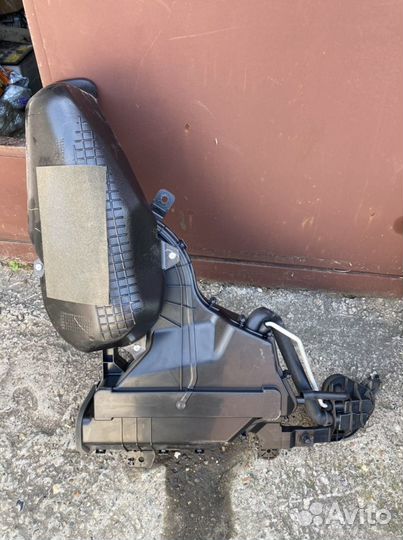 Отопитель задний Mitsubishi Pajero Sport 3