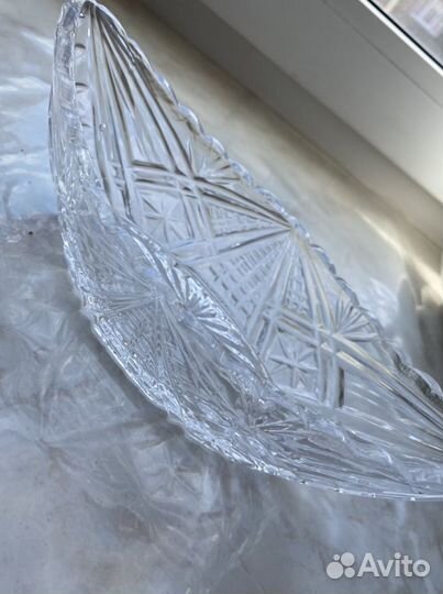 Ваза для салатов, конфет в форме ладьи