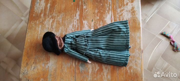 Кукла фарфоровая для коллекций