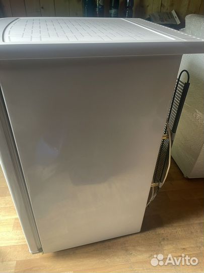 Морозильный шкаф