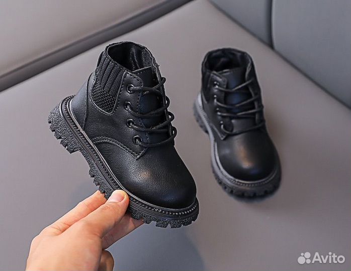 Детские ботинки тимберленды демисезонные новые