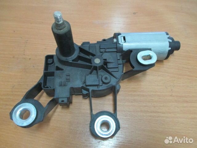 Моторчик стеклоочистителя задний ford Fiesta 2001