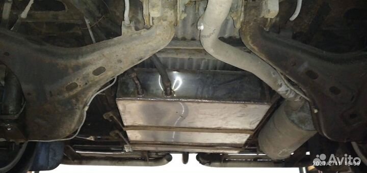 Бак для воды в автодом