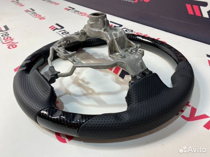 Руль Lexus CT200h Sport Design Карбон D2368