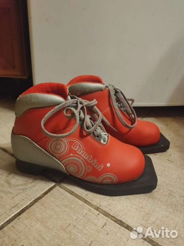 Лыжные ботинки