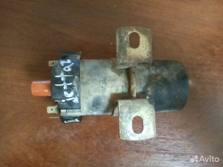 Катушка зажигания Volkswagen Golf 2