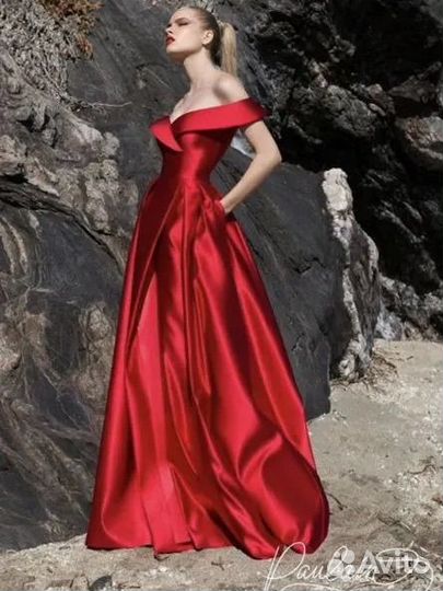 Вечернее платье