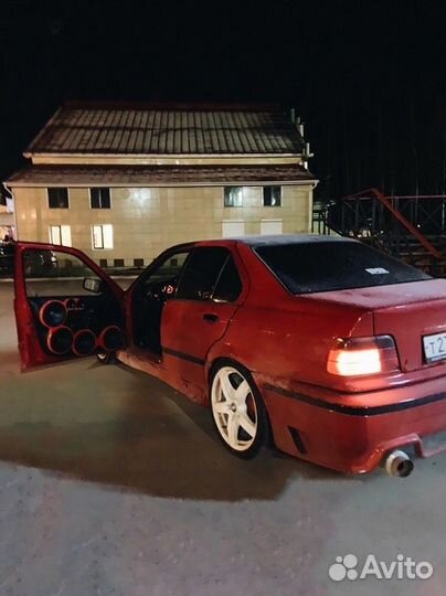 Дверные Карты е 36 седан