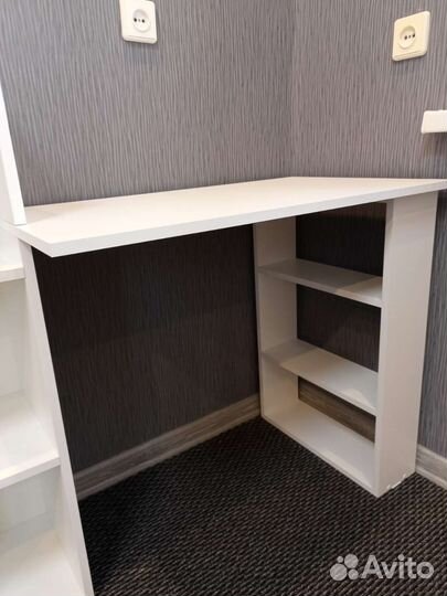 Стол компьютерный новый