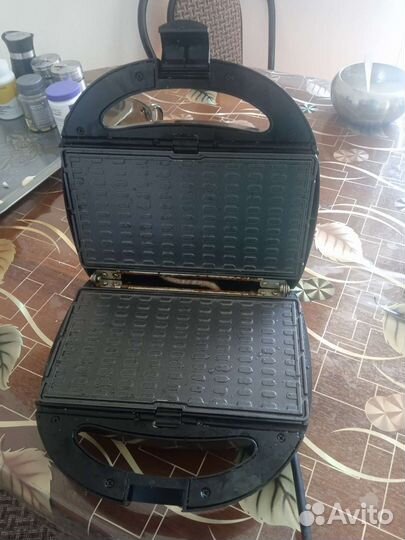 Вафельница