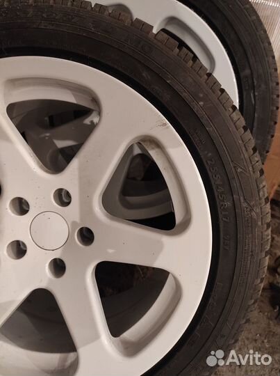 Dunlop SP Winter Sport 3D 225/50 R17 и 255/45 R17 98V