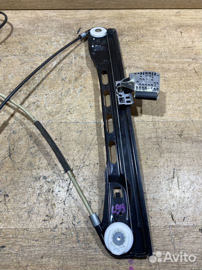 Стеклоподъемник передний правый Mercedes W211 C99