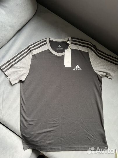 Футболка adidas мужская