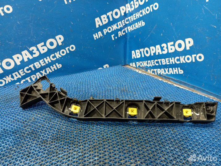 Крепление заднего бампера Hyundai Santa Fe 4