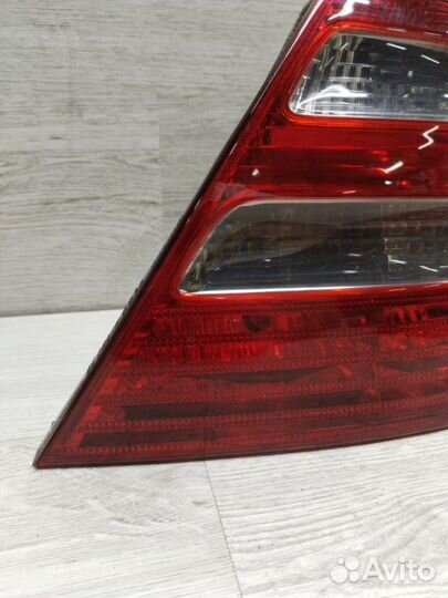 Фонарь задний правый Mercedes E-Class W211 OM648