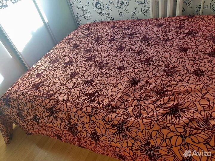 Новое покрывало 240250