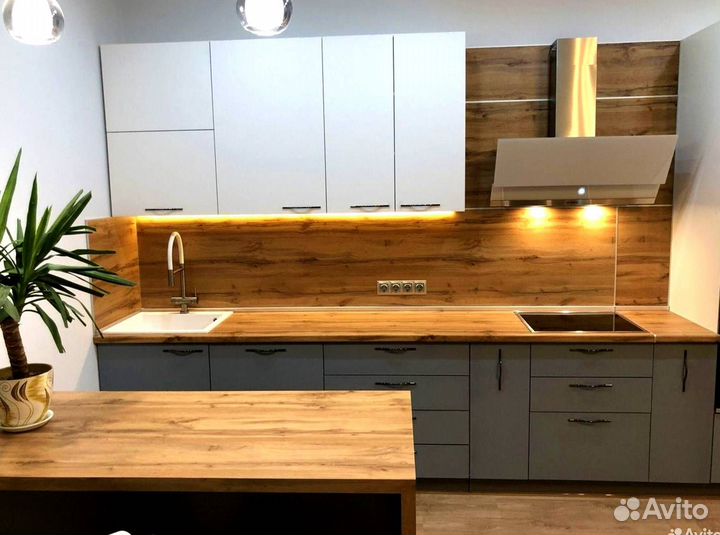 Угловой кухонный гарнитур современный