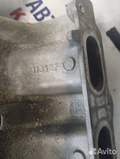 Коллектор впускной Renault Sandero 2003 113127