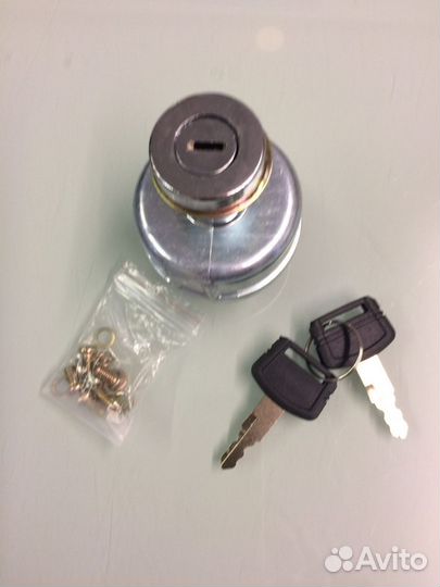 Замок зажигания Хитачи ZX210H-5G