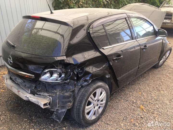 Разбор opel Astra H хэтчбэк 1.6 мт 2011г запчасти