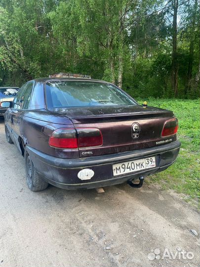 В разборе Opel omega b 2.5 TD 1994