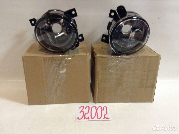 VW Polo Фара птф левая и правая цена за штуку