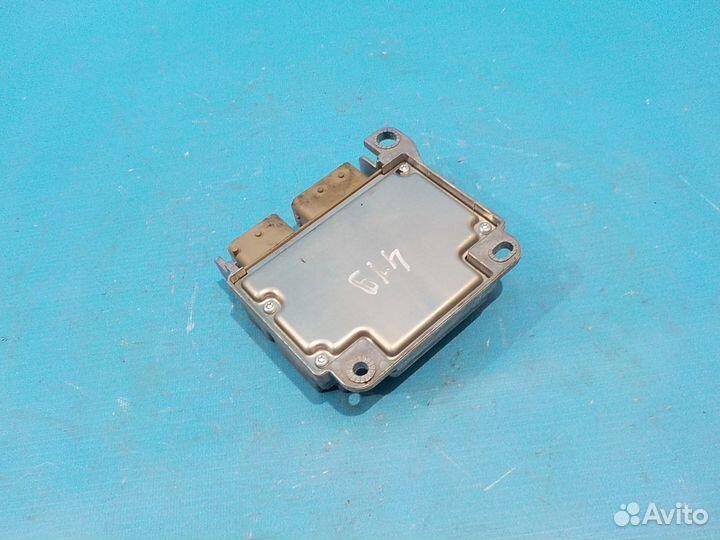 Блок SRS Hyundai Solaris 2010-2017