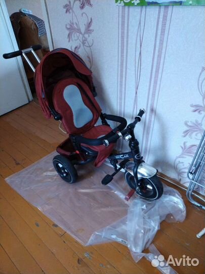 Детский велосипед с родительской ручкой мало б/у