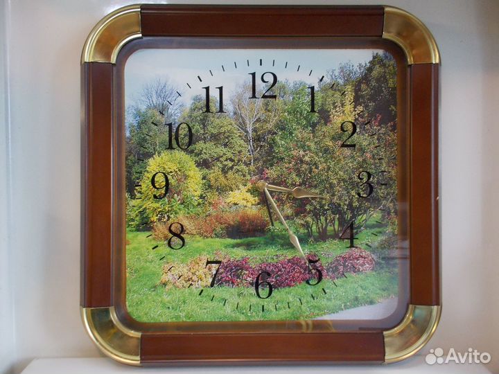 Часы настенные