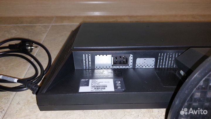 Монитор acer V223HQ