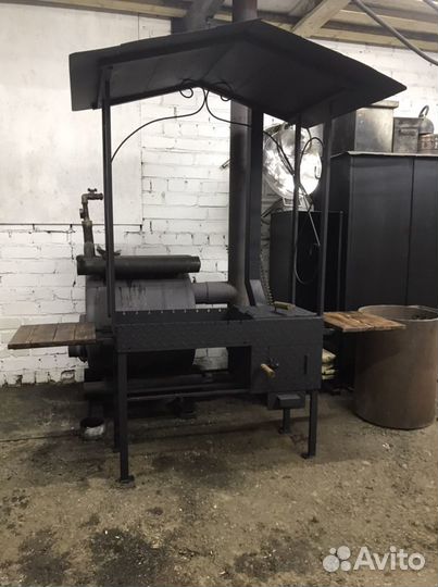 Мангал с крышей