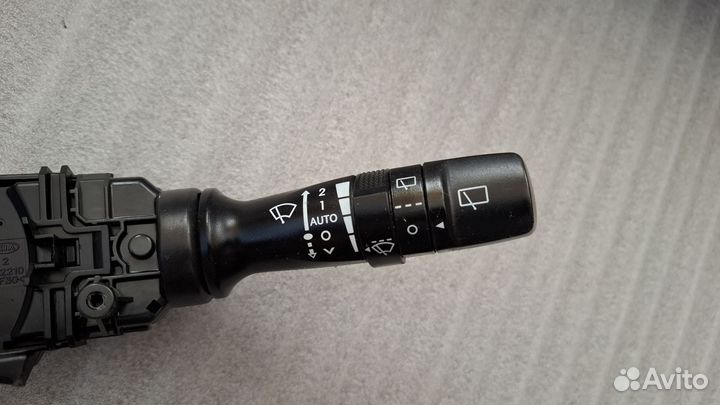 Блок подрулевых переключателей Hyundai ix35