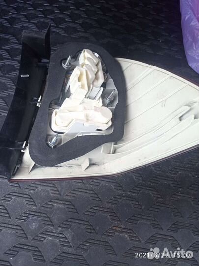 Левый задний фонарь BMW E-91 wagon, 3 series, rest